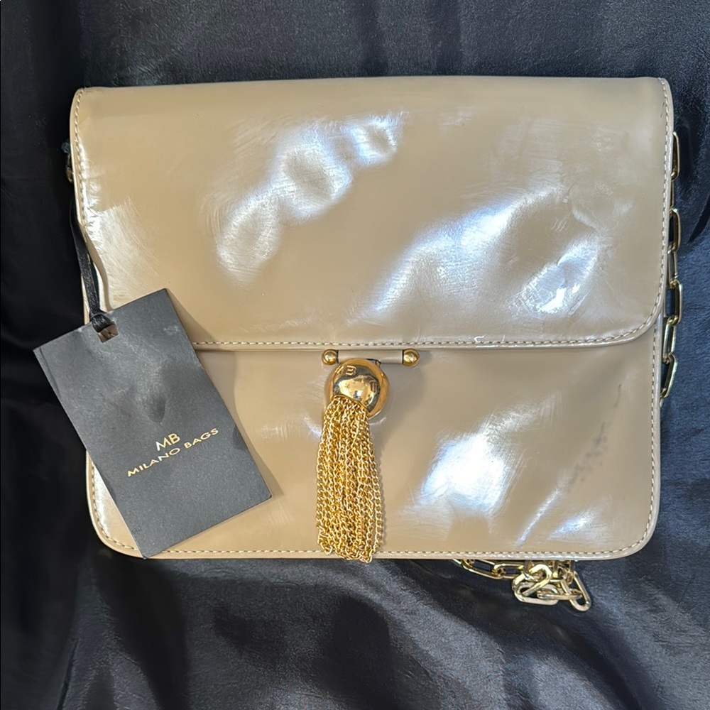 Milano Bags Light Beige Crossbody with Gold Chain